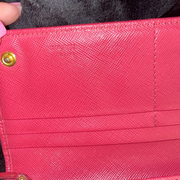 🌺Auth PRADA Fiocco Saffiano Wallet Peonia🌺 - Picture 3 of 16